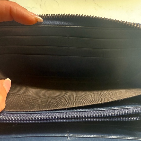 Gucci Women's Blue and Red Wallet - Picture 11 of 12